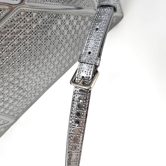 Authentic Designer Dior Diorama Metallic Microcannage Bag Medium Silver - Picture 6 of 10